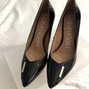 Black High Heel Pump